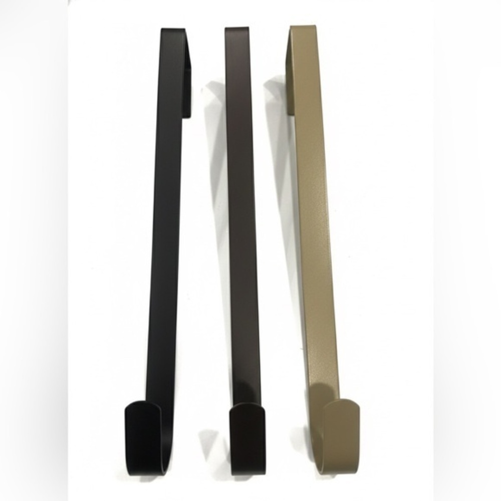 Over the door hooks bundle x 3